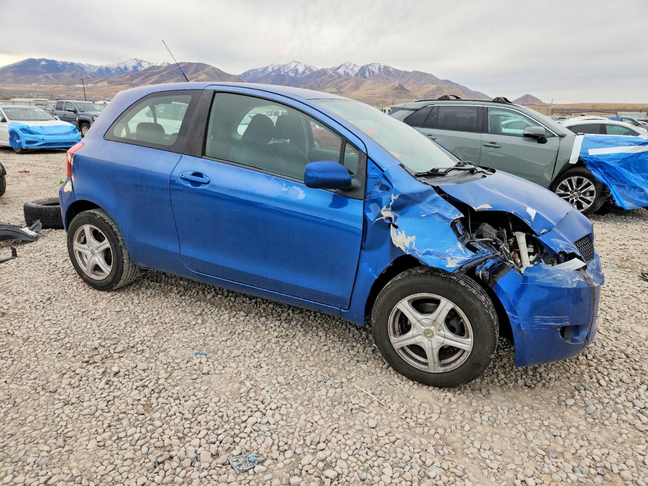 2008 TOYOTA YARIS photo 4