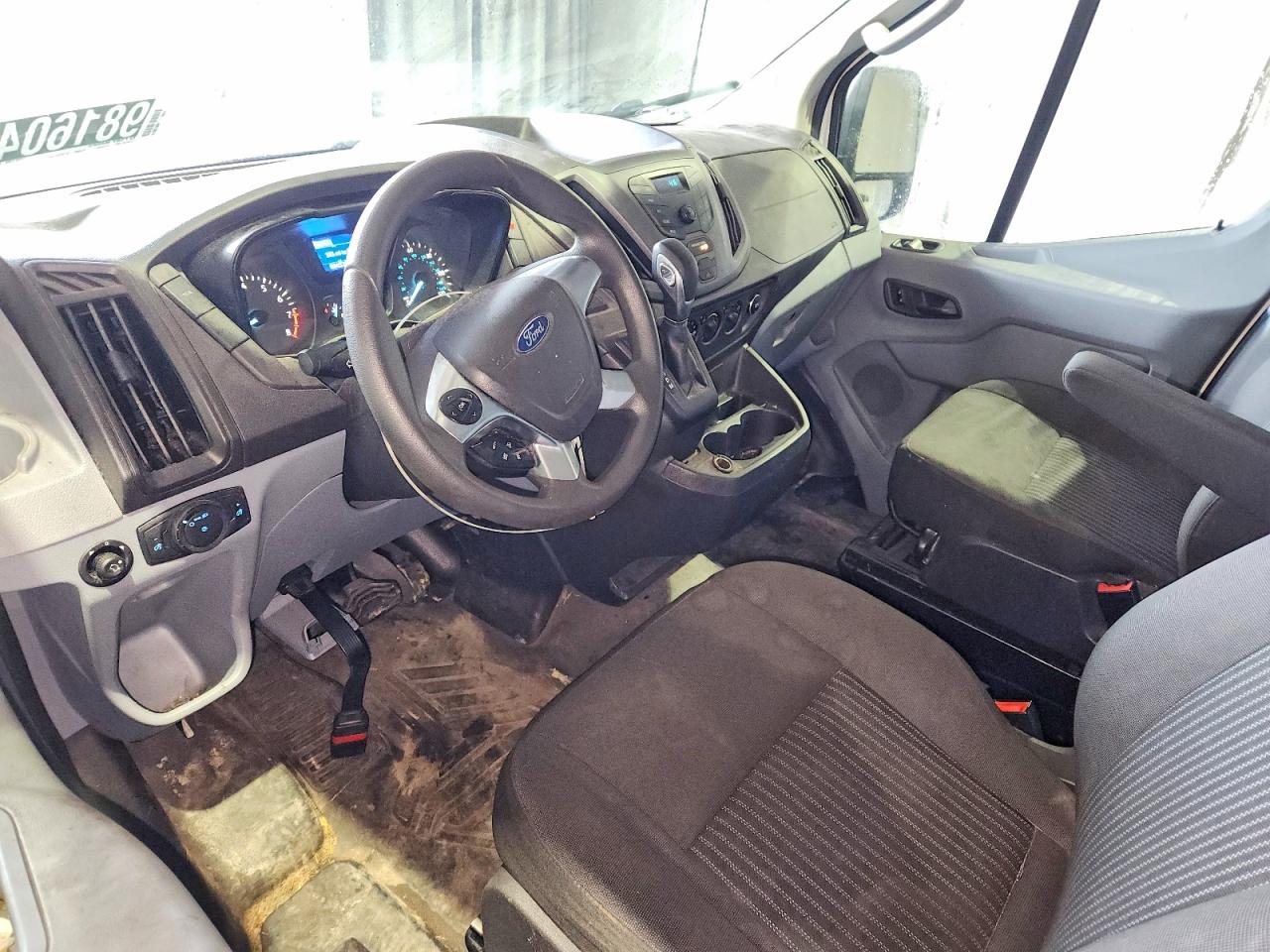 2018 FORD TRANSIT 250 UTILITY / SERVICE VAN photo 8