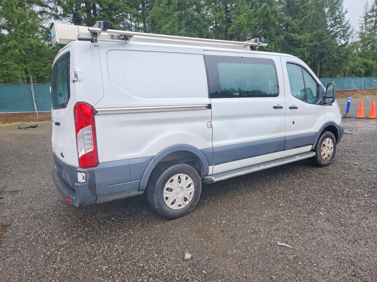 2018 FORD TRANSIT 250 UTILITY / SERVICE VAN photo 3