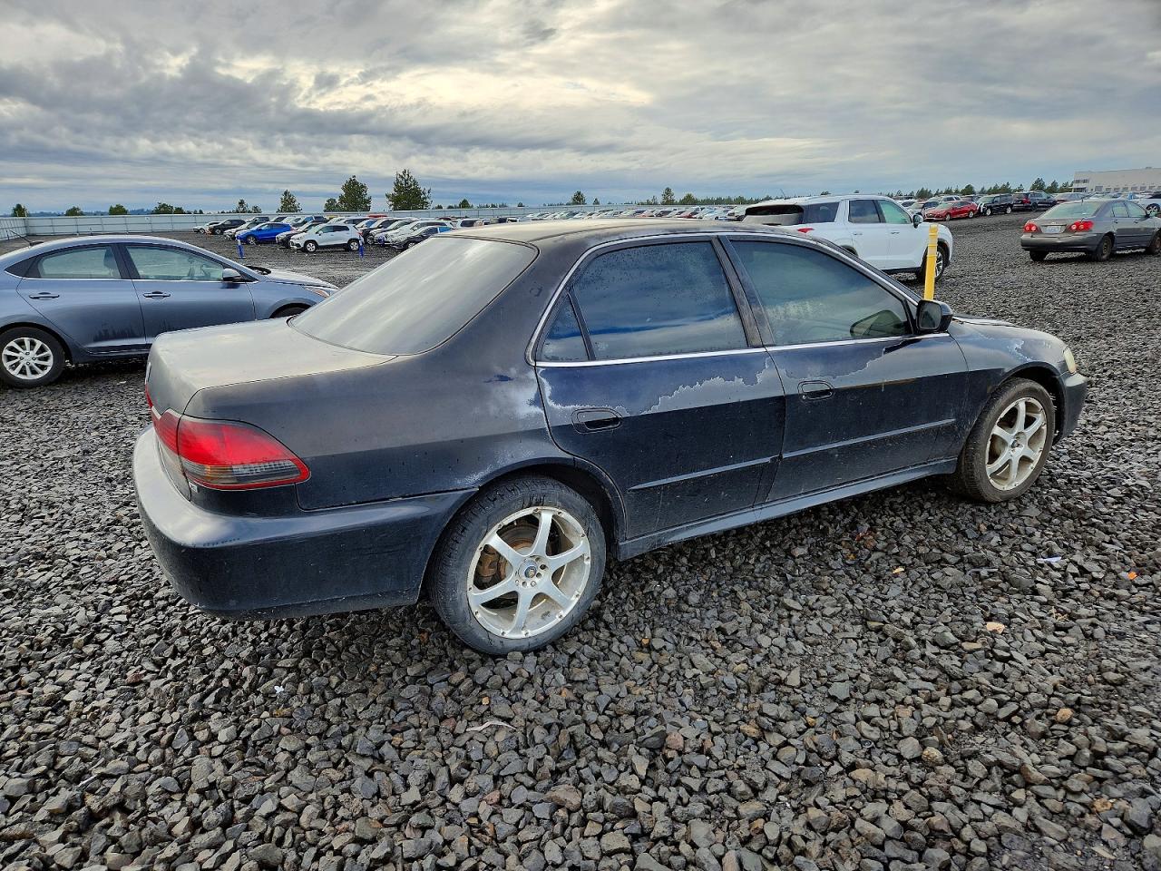 2002 HONDA ACCORD EX photo 3