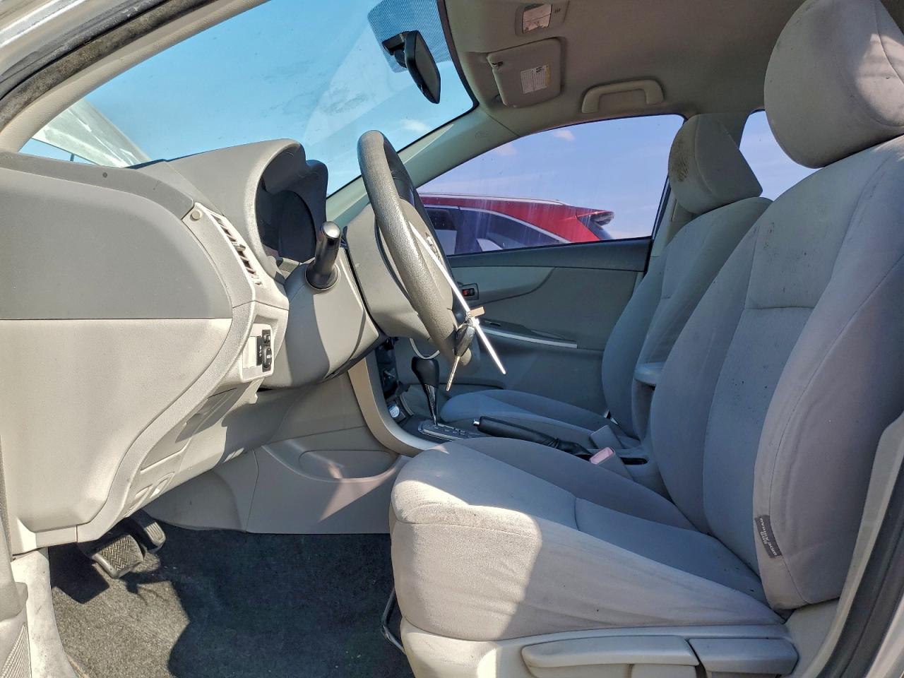 2010 TOYOTA COROLLA BASE photo 7