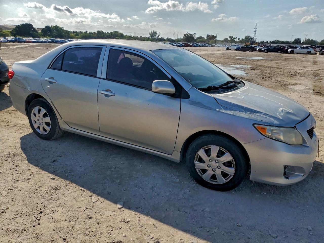 2010 TOYOTA COROLLA BASE photo 4