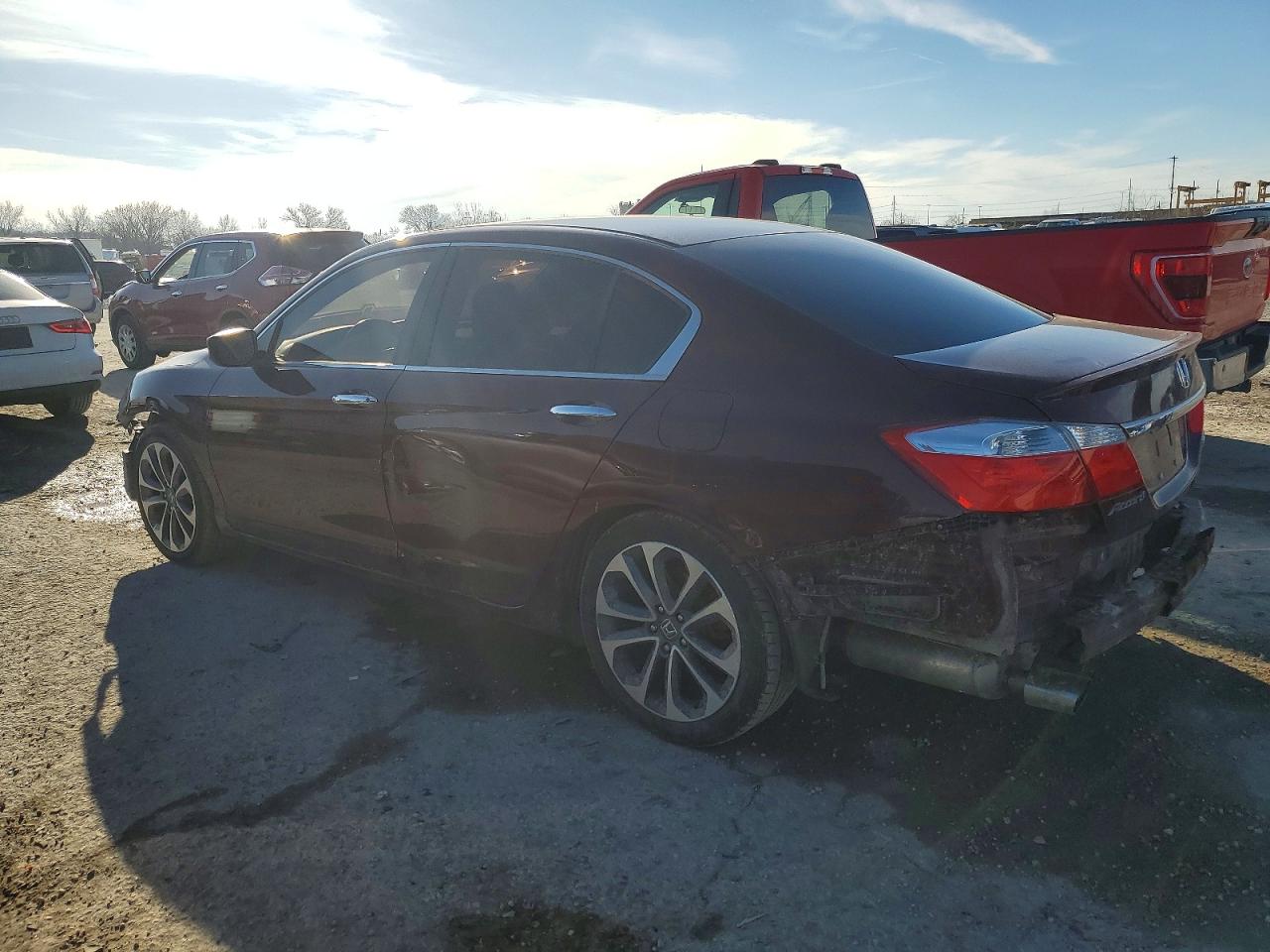 2015 HONDA ACCORD SPORT photo 2
