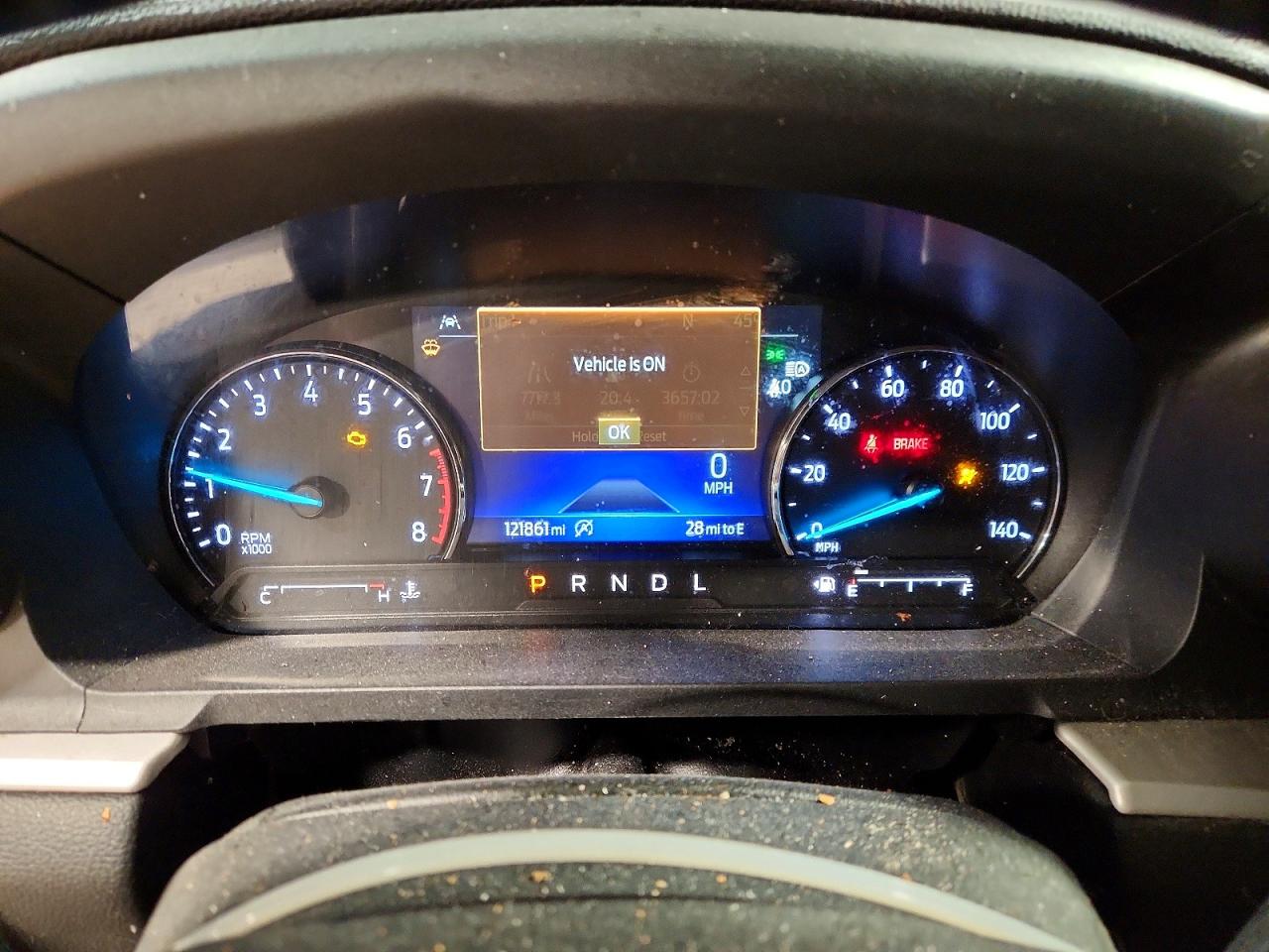 2021 FORD EXPLORER XLT photo 9