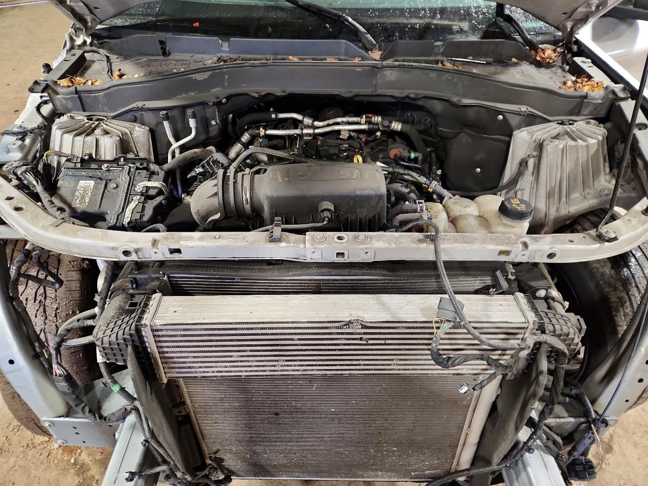 2021 FORD EXPLORER XLT photo 12