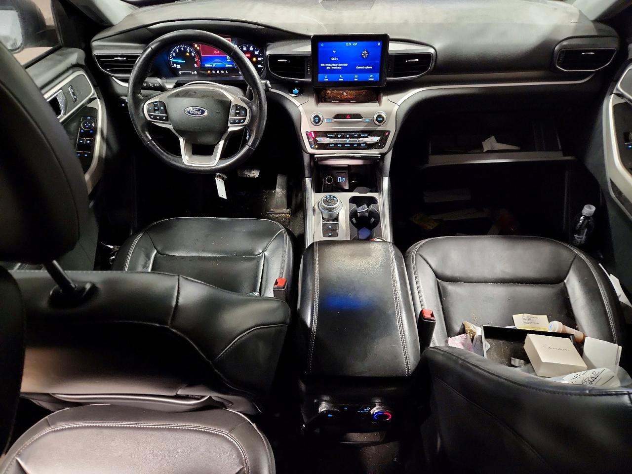 2021 FORD EXPLORER XLT photo 8