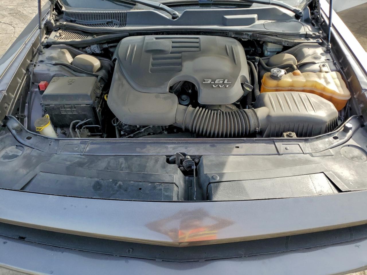 2013 DODGE CHALLENGER SXT photo 11
