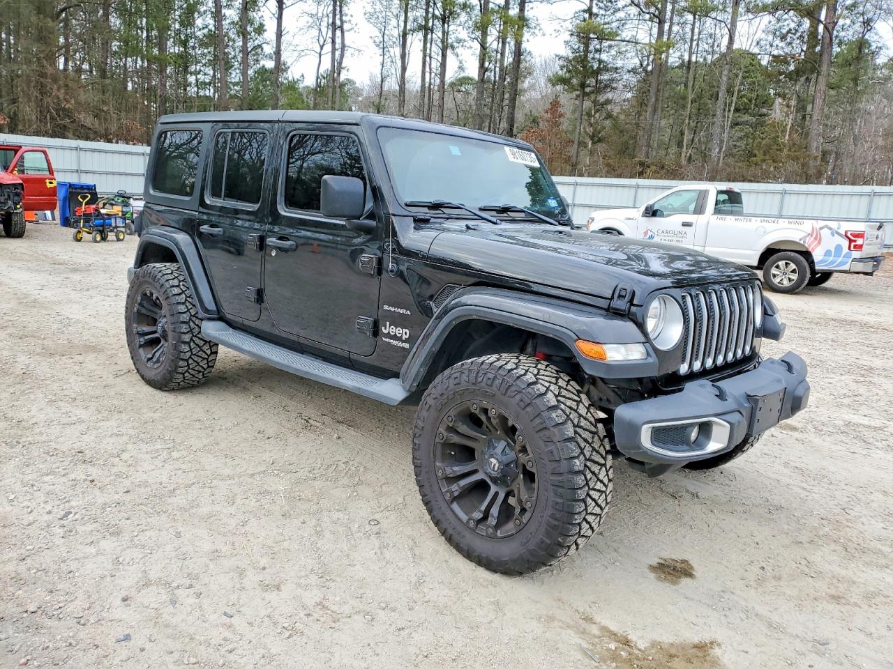 2018 JEEP WRANGLER UNLIMITED SAHARA photo 4