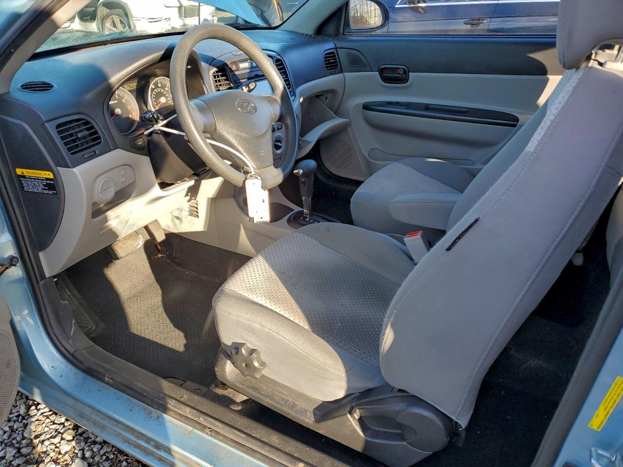 2009 HYUNDAI ACCENT GS photo 7