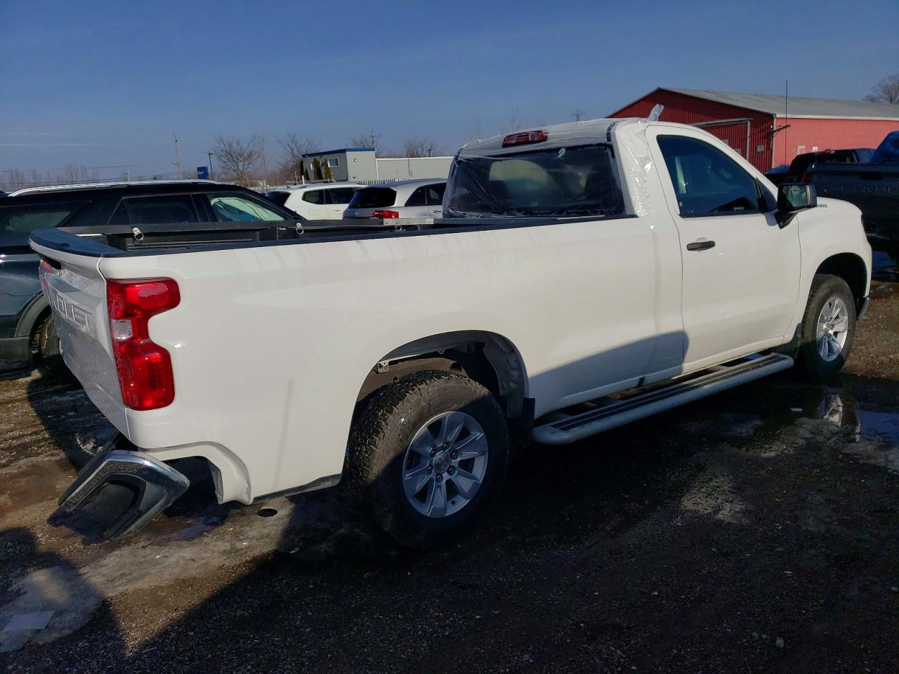 2024 CHEVROLET SILVERADO C1500 photo 3