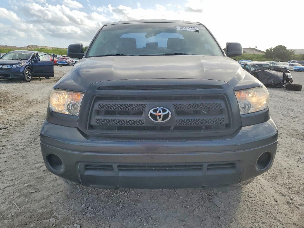 2011 TOYOTA TUNDRA photo 5