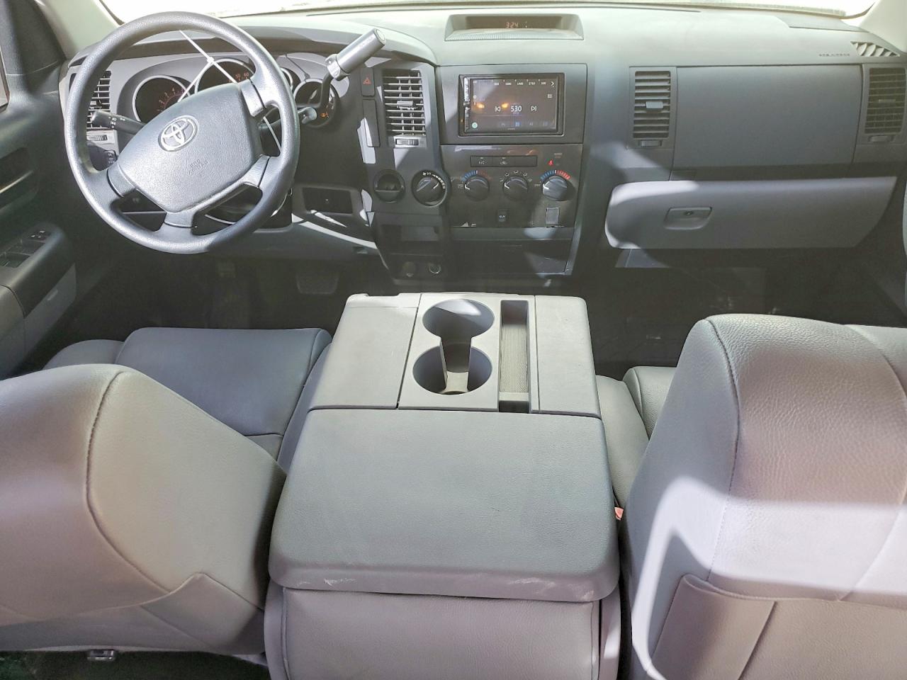 2011 TOYOTA TUNDRA photo 8