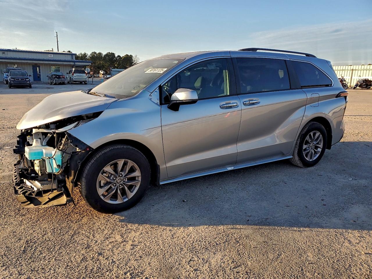 2025 TOYOTA SIENNA