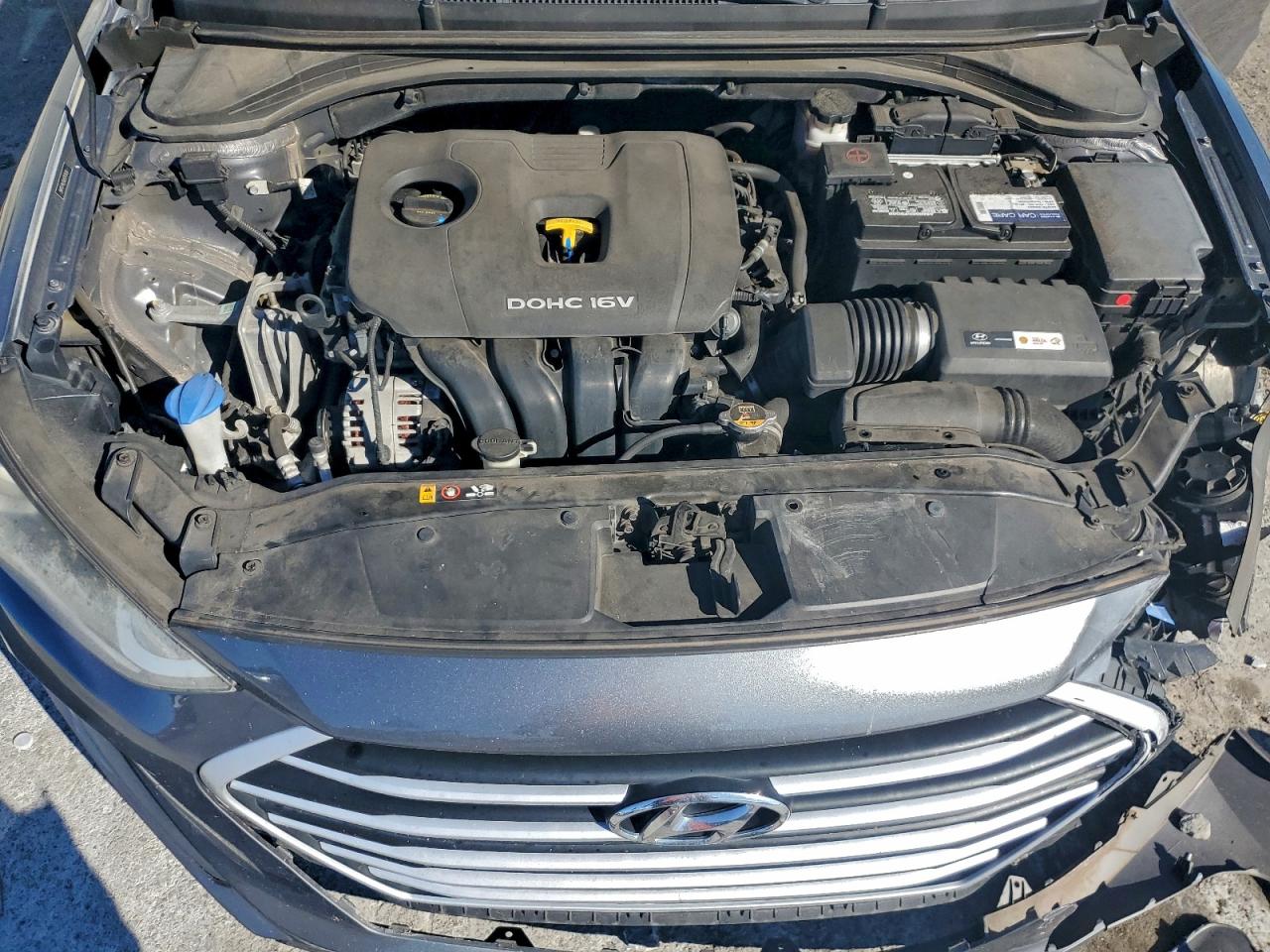 2018 HYUNDAI ELANTRA SE photo 11