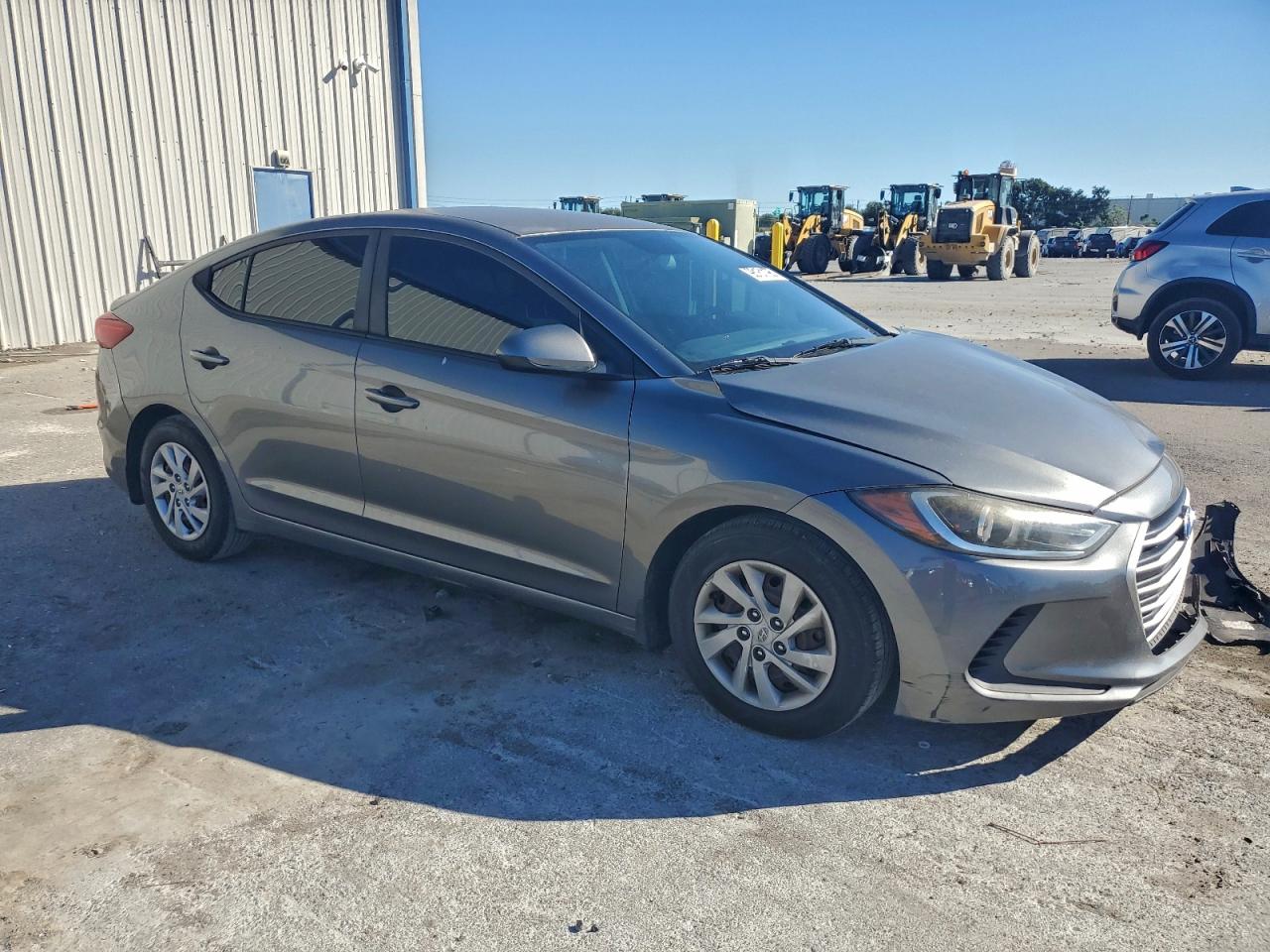 2018 HYUNDAI ELANTRA SE photo 4