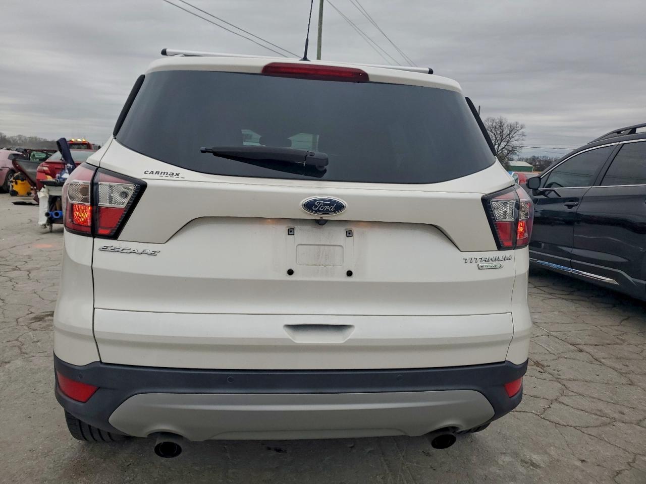2017 FORD ESCAPE TITANIUM photo 6
