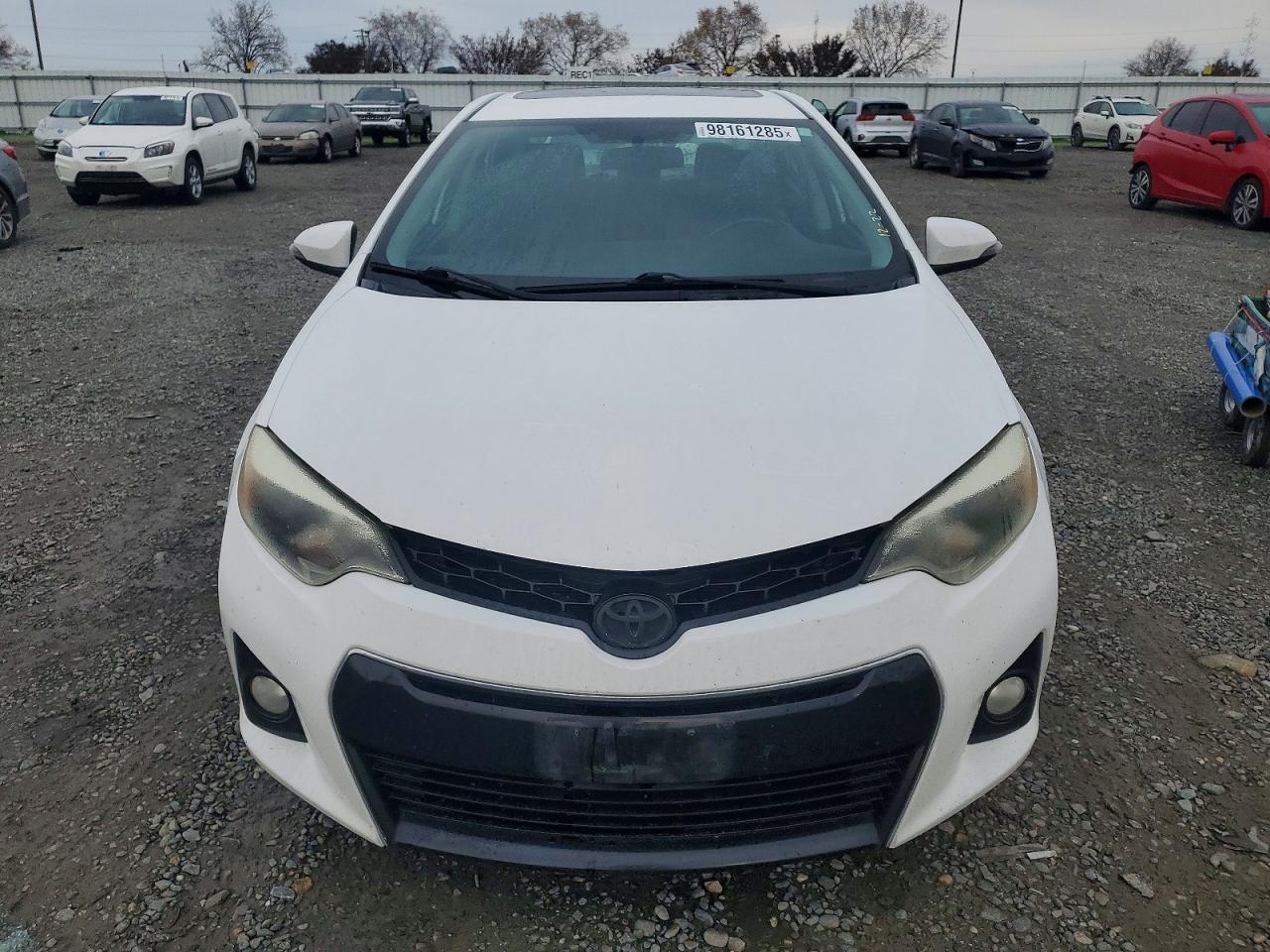 2014 TOYOTA COROLLA L photo 5