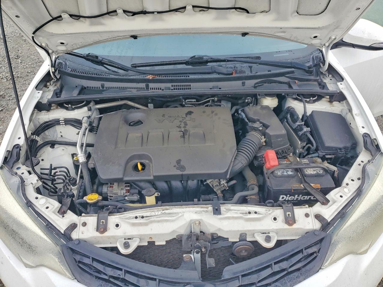 2014 TOYOTA COROLLA L photo 11