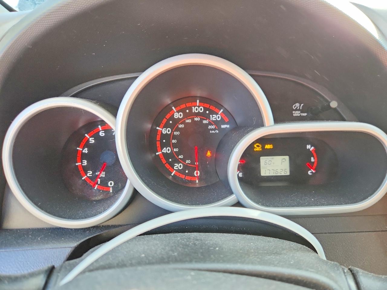 2009 TOYOTA COROLLA MATRIX photo 9