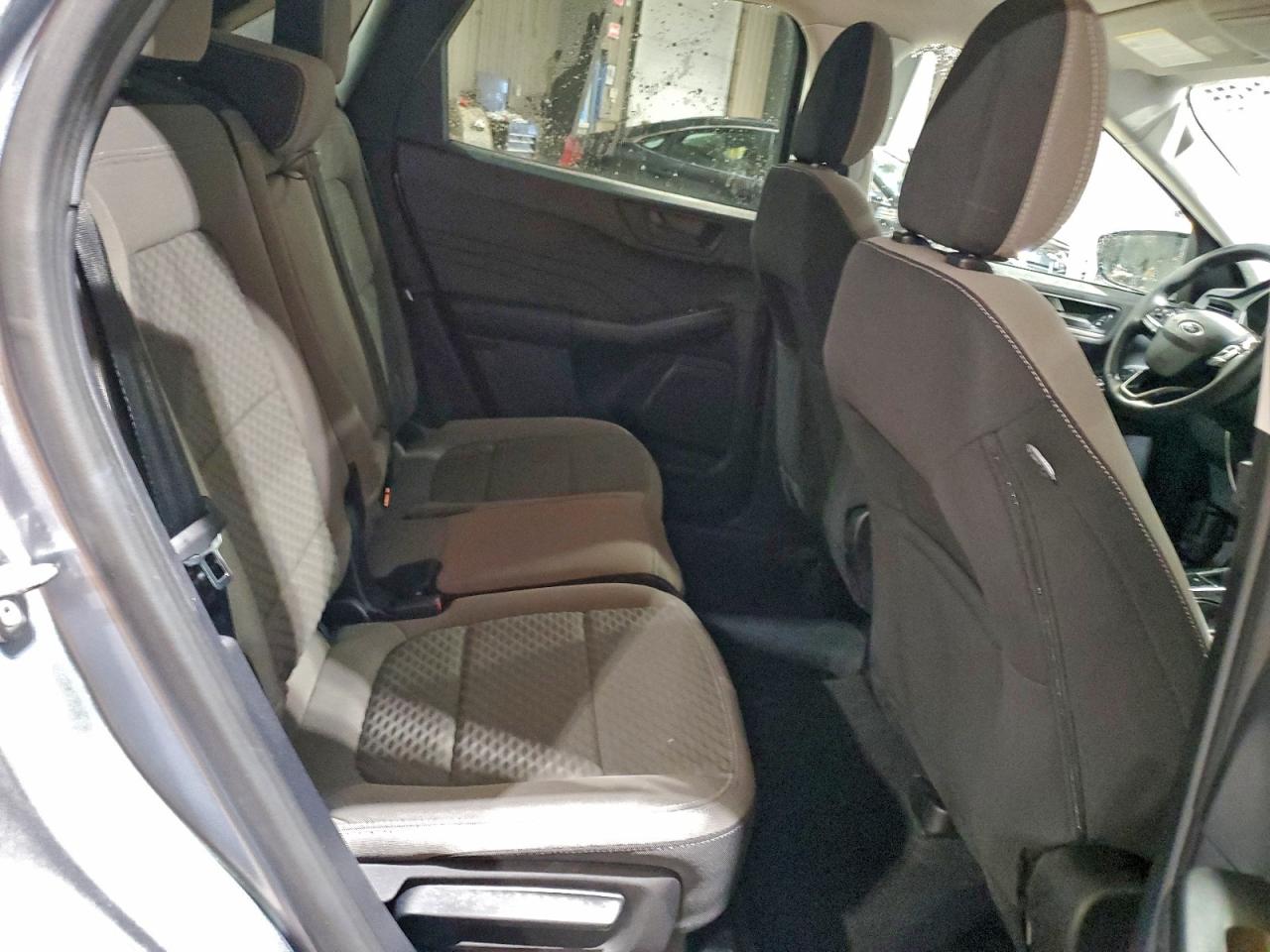 2022 FORD ESCAPE SE photo 11