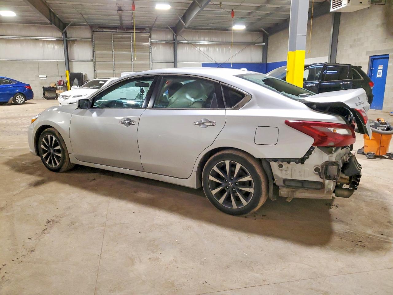 2018 NISSAN ALTIMA 2.5 photo 2