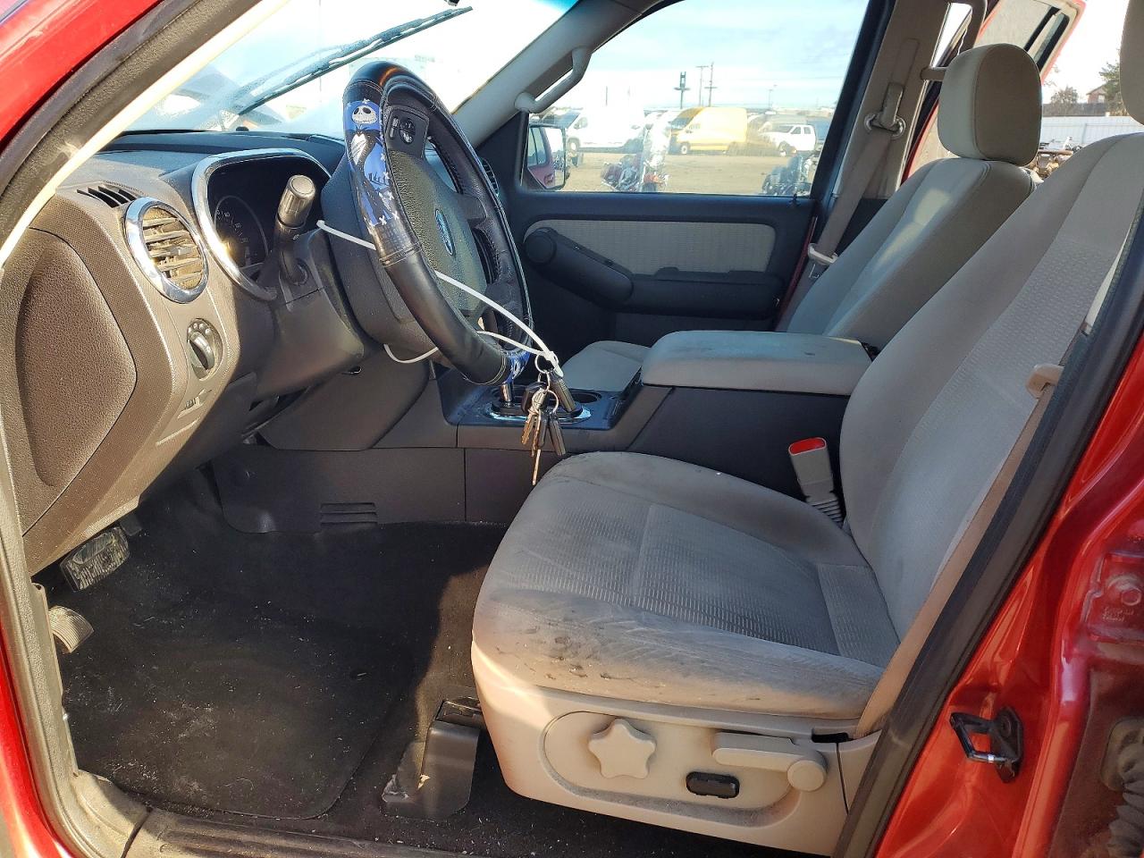 2008 FORD EXPLORER XLT photo 7