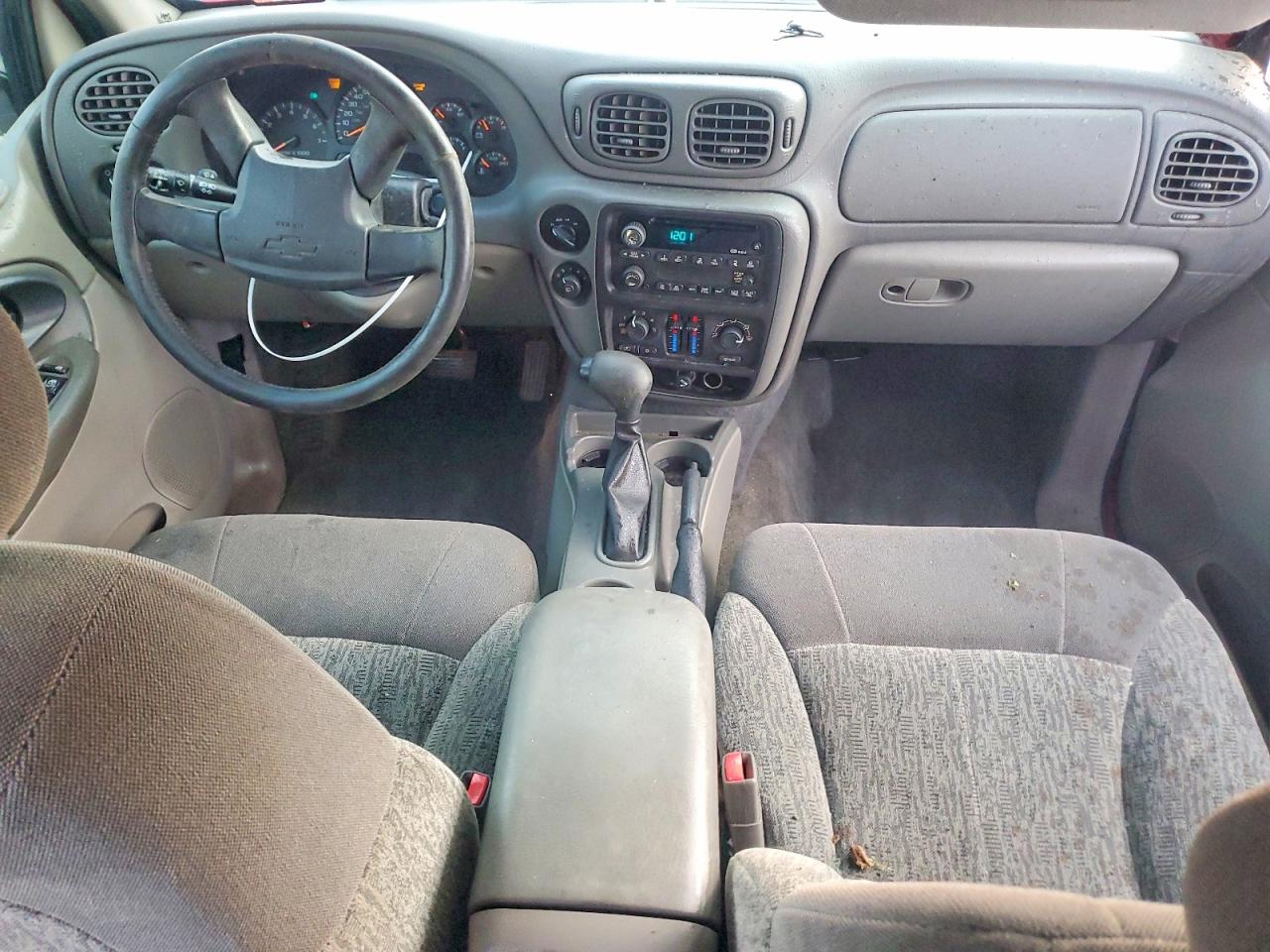2002 CHEVROLET TRAILBLAZER photo 8