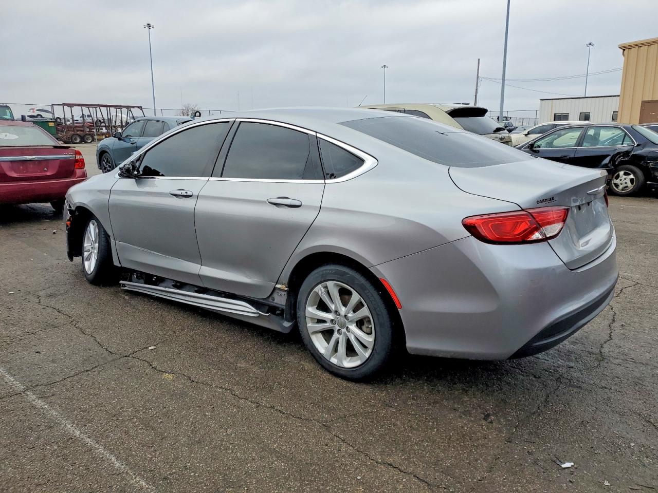 2016 CHRYSLER 200 LX photo 2