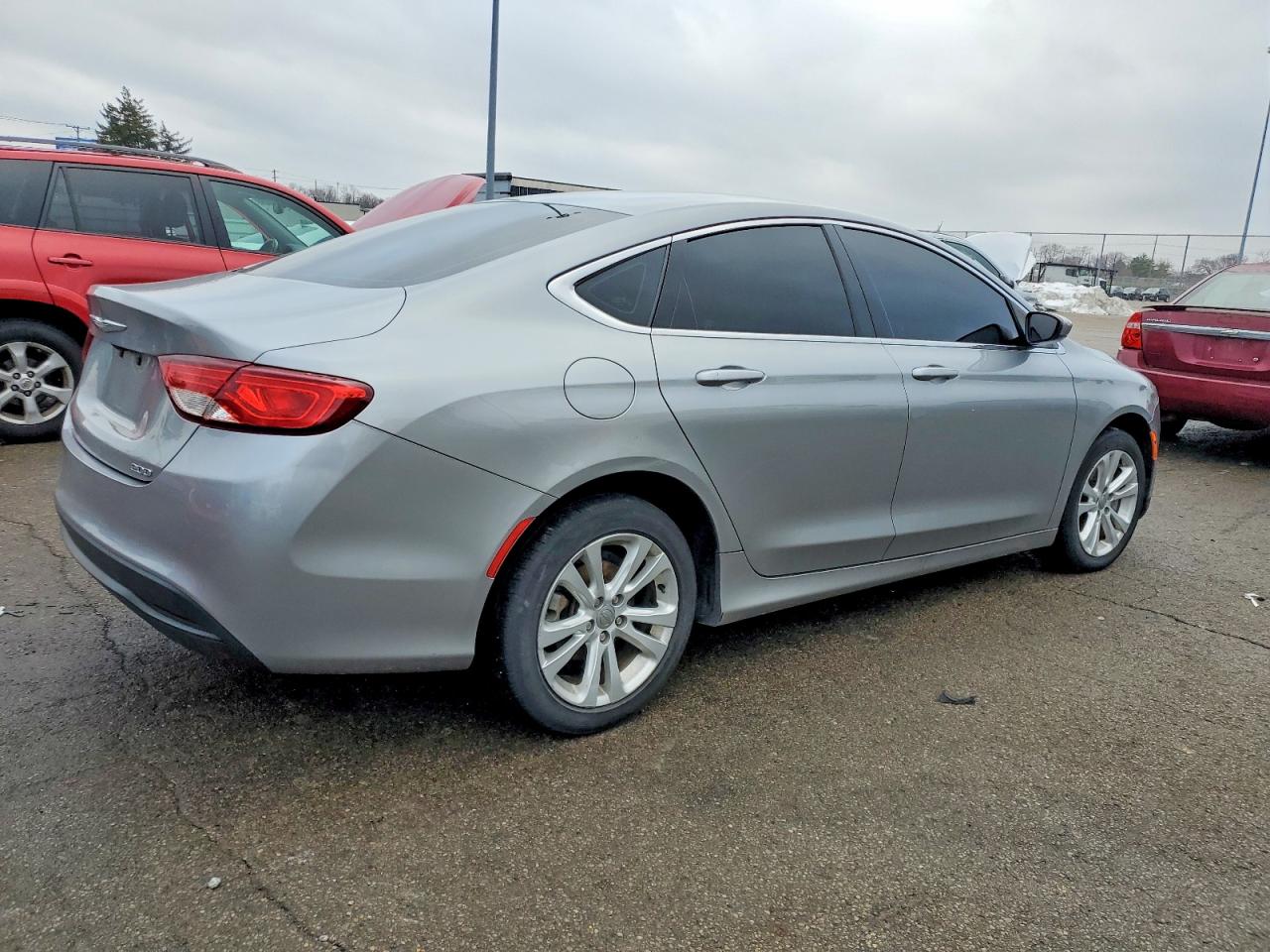 2016 CHRYSLER 200 LX photo 3