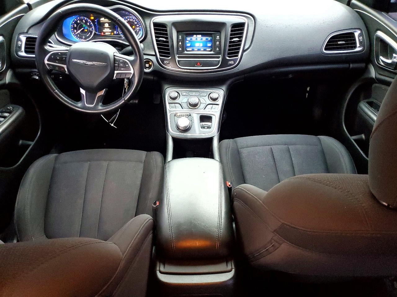 2016 CHRYSLER 200 LX photo 8