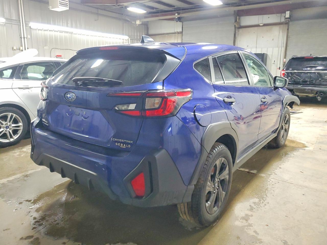 2024 SUBARU CROSSTREK photo 3