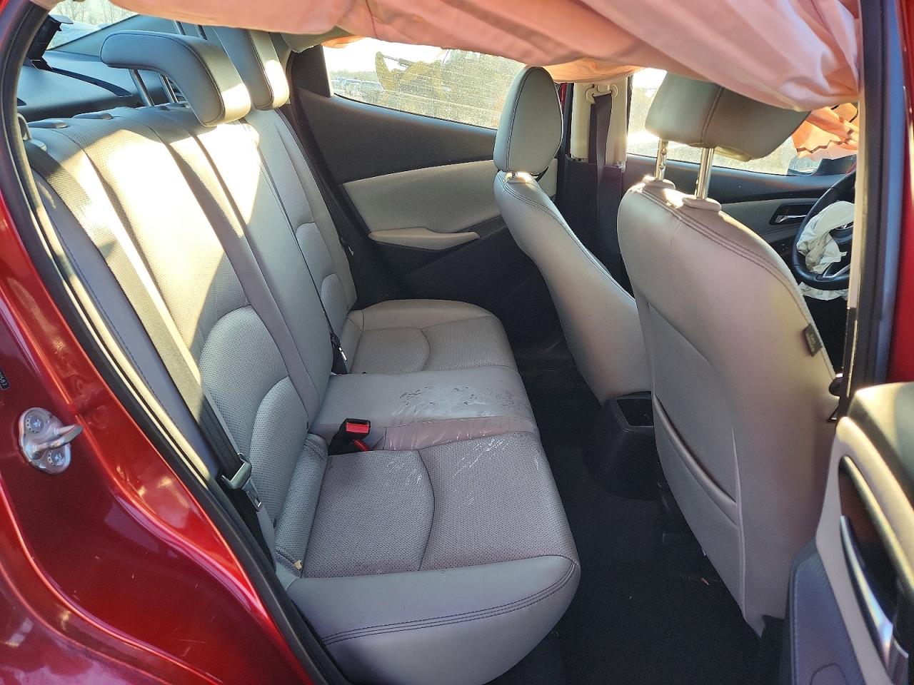2019 TOYOTA YARIS L photo 10