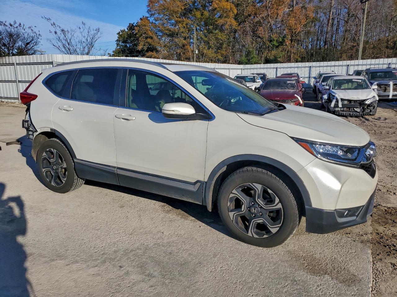 2018 HONDA CR-V TOURING photo 4