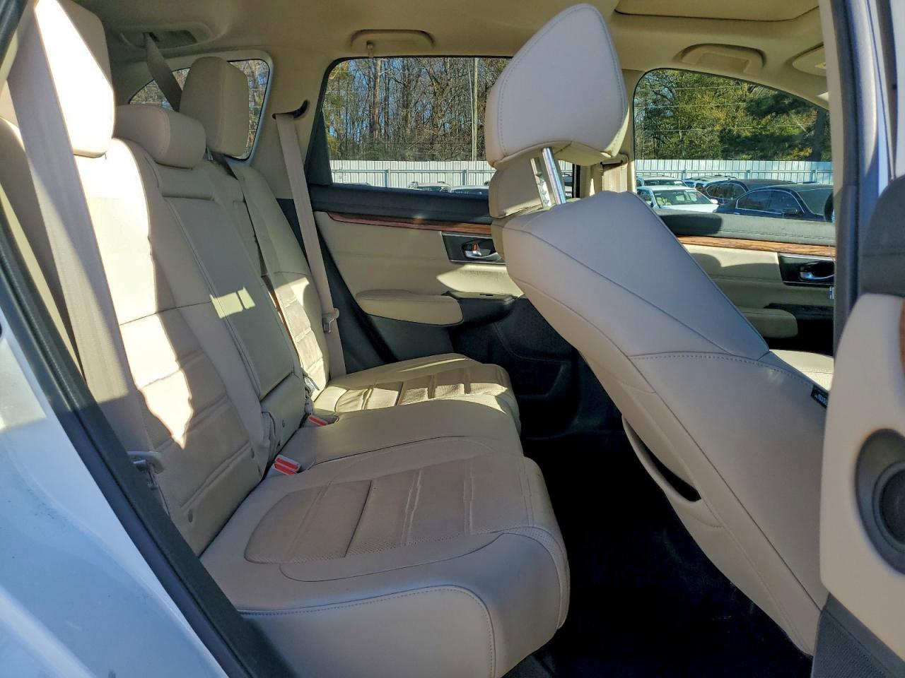 2018 HONDA CR-V TOURING photo 10