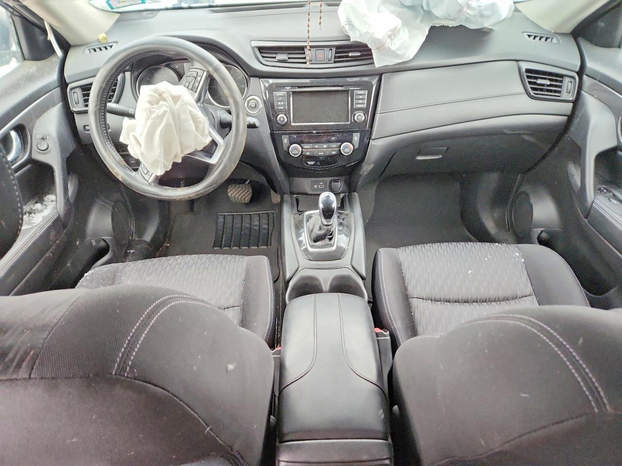 2019 NISSAN ROGUE SV photo 8