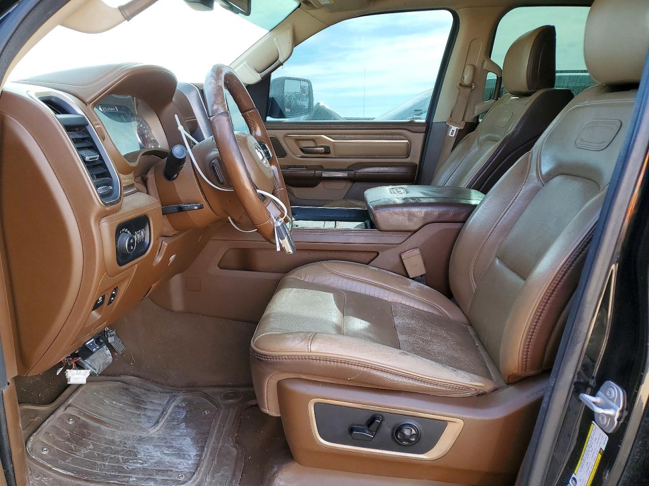 2019 RAM 1500 LONGHORN photo 7