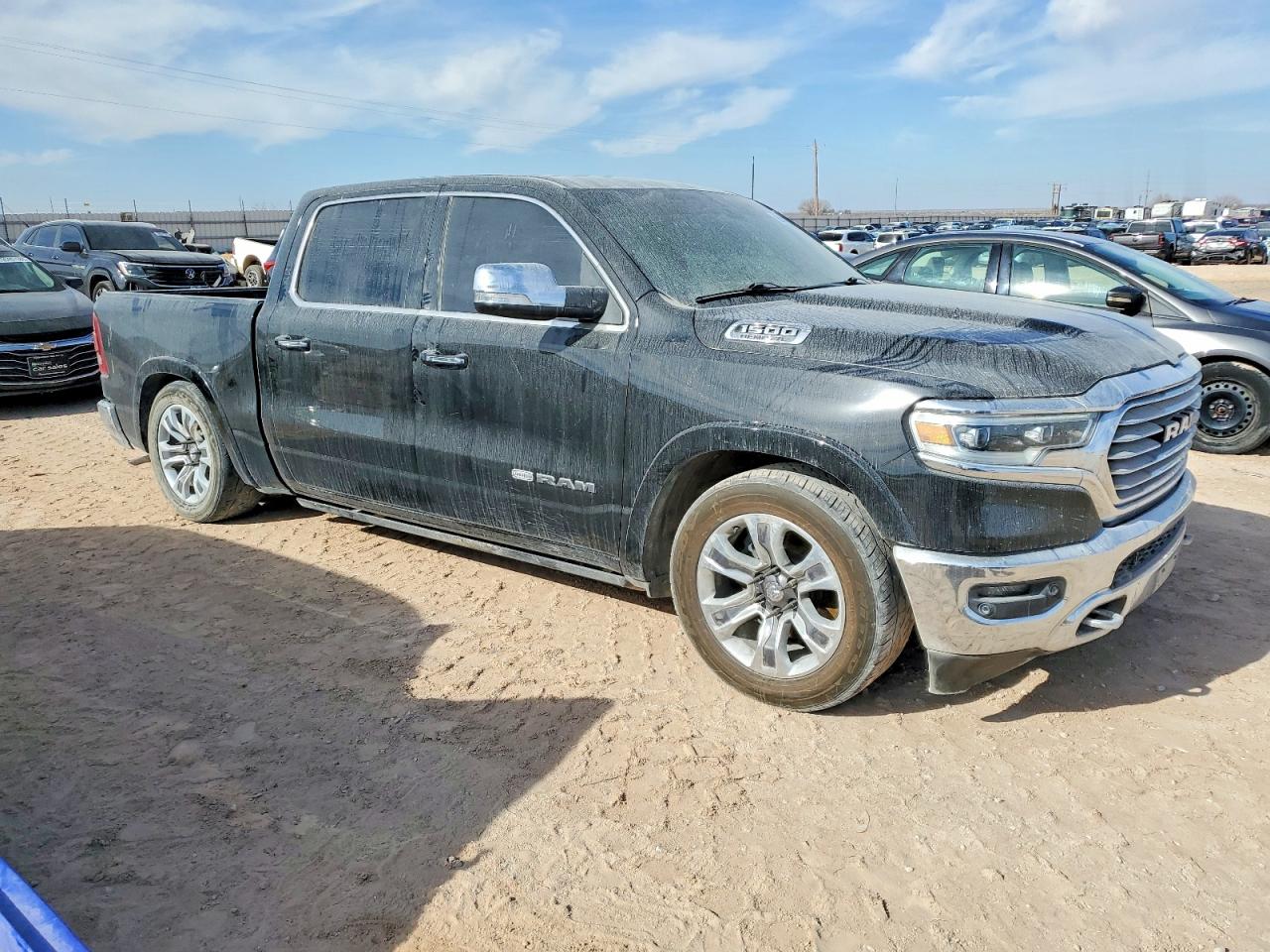 2019 RAM 1500 LONGHORN photo 4