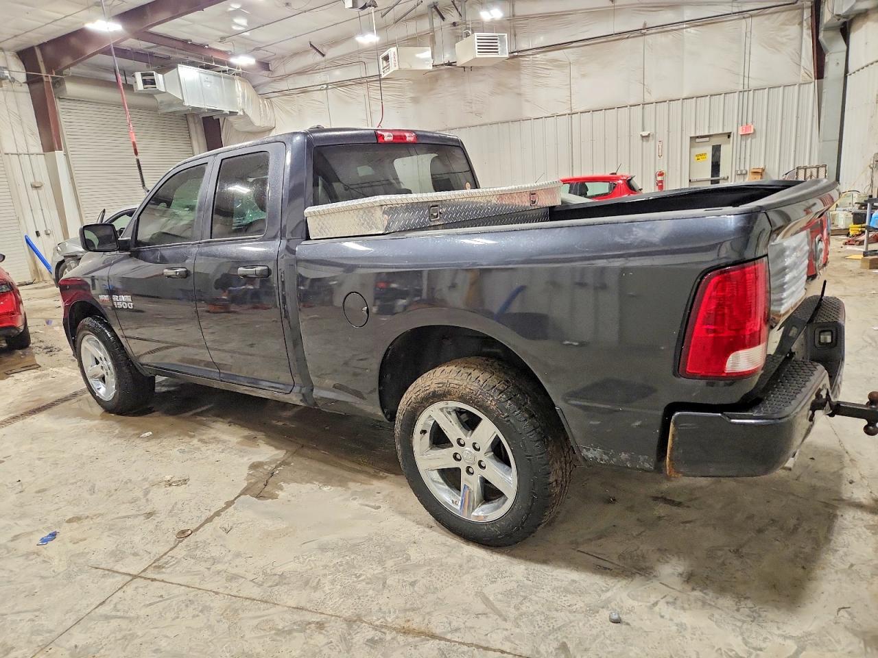 2017 RAM 1500 ST photo 2