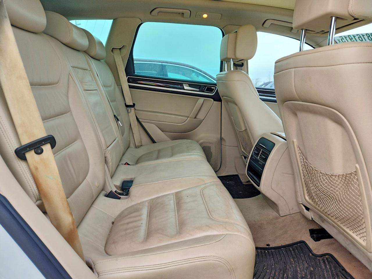 2013 VOLKSWAGEN TOUAREG V6 TDI photo 10