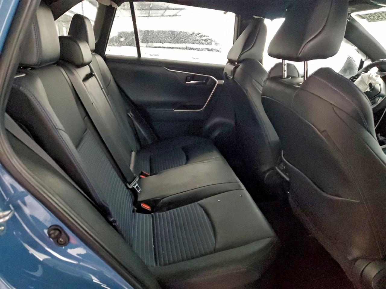 2022 TOYOTA RAV4 XSE photo 10