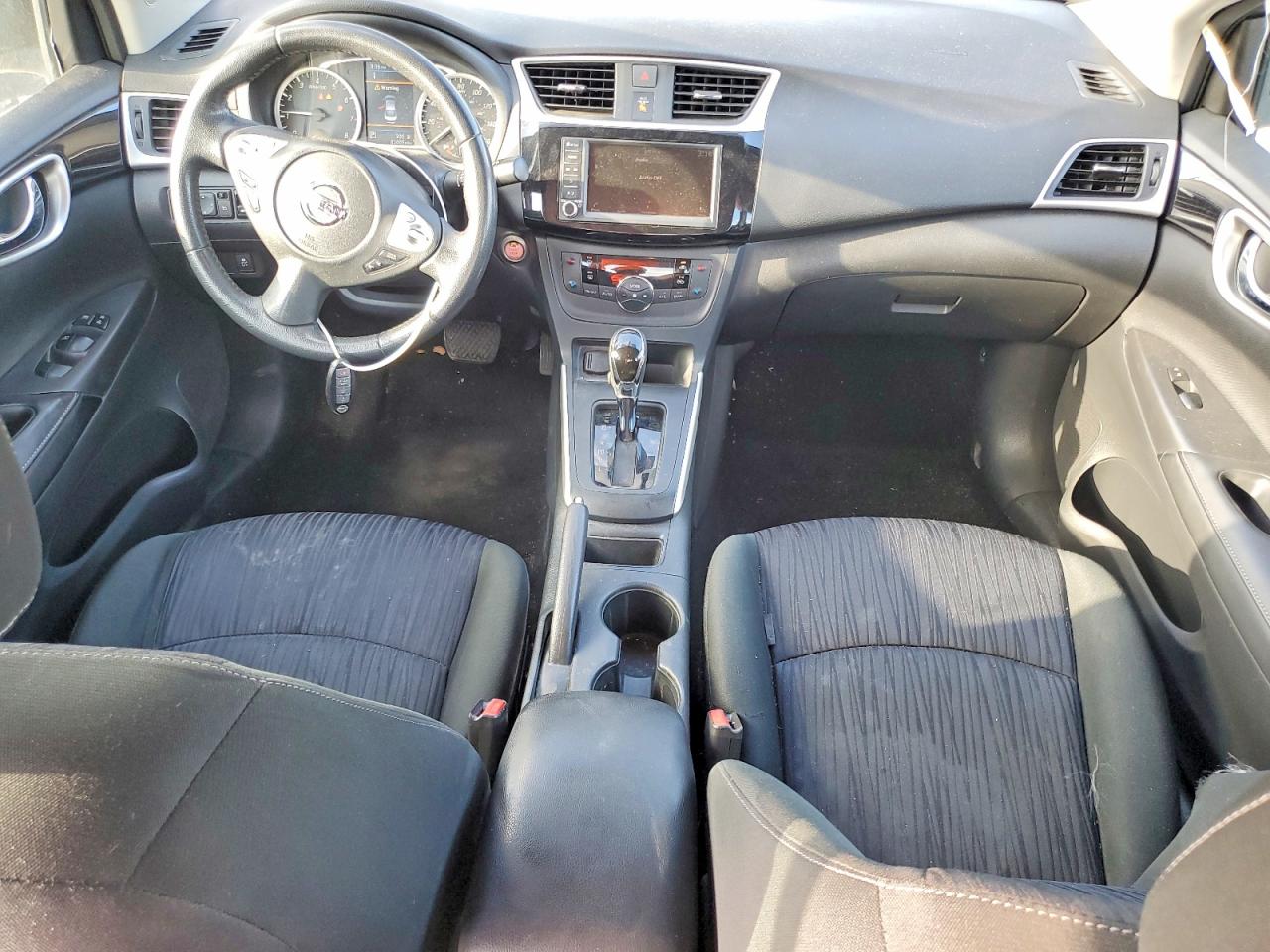 2019 NISSAN SENTRA S photo 8