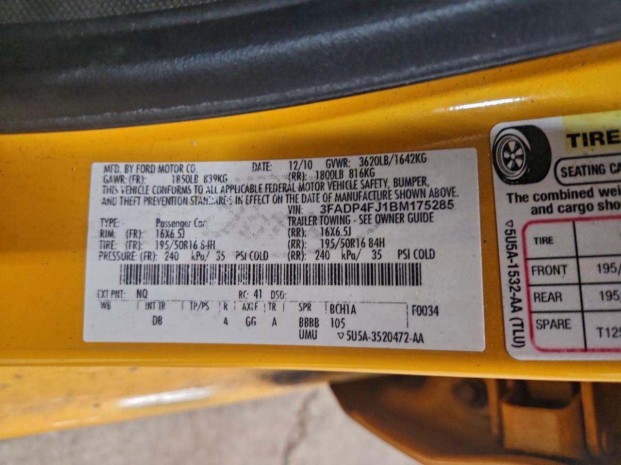 2011 FORD FIESTA SES photo 13