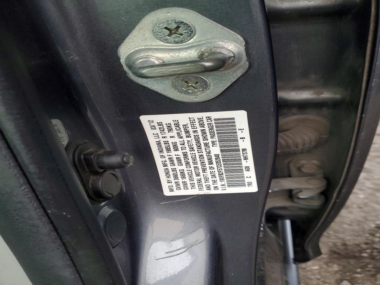 2012 HONDA CIVIC LX photo 12