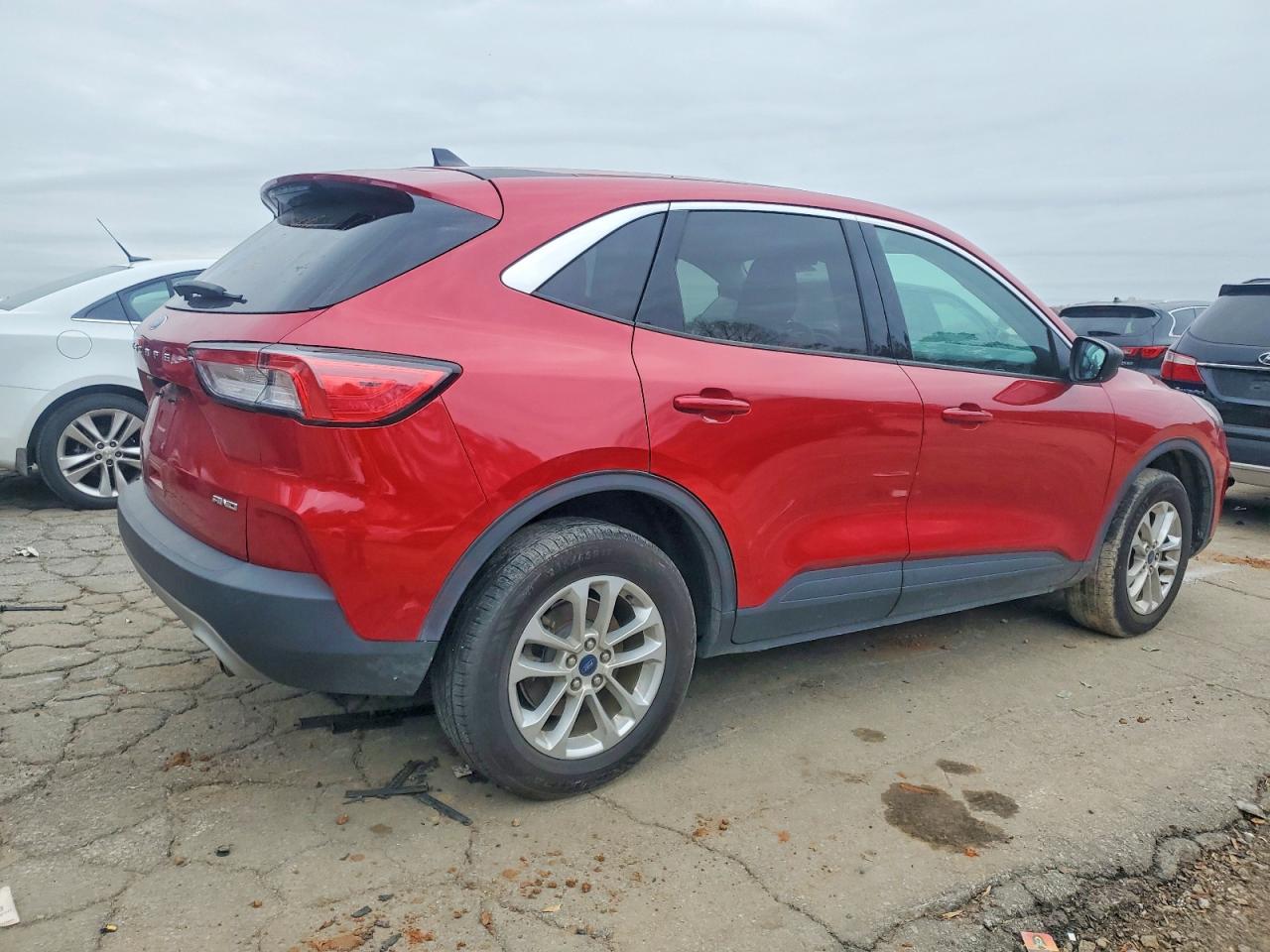 2022 FORD ESCAPE SE photo 5