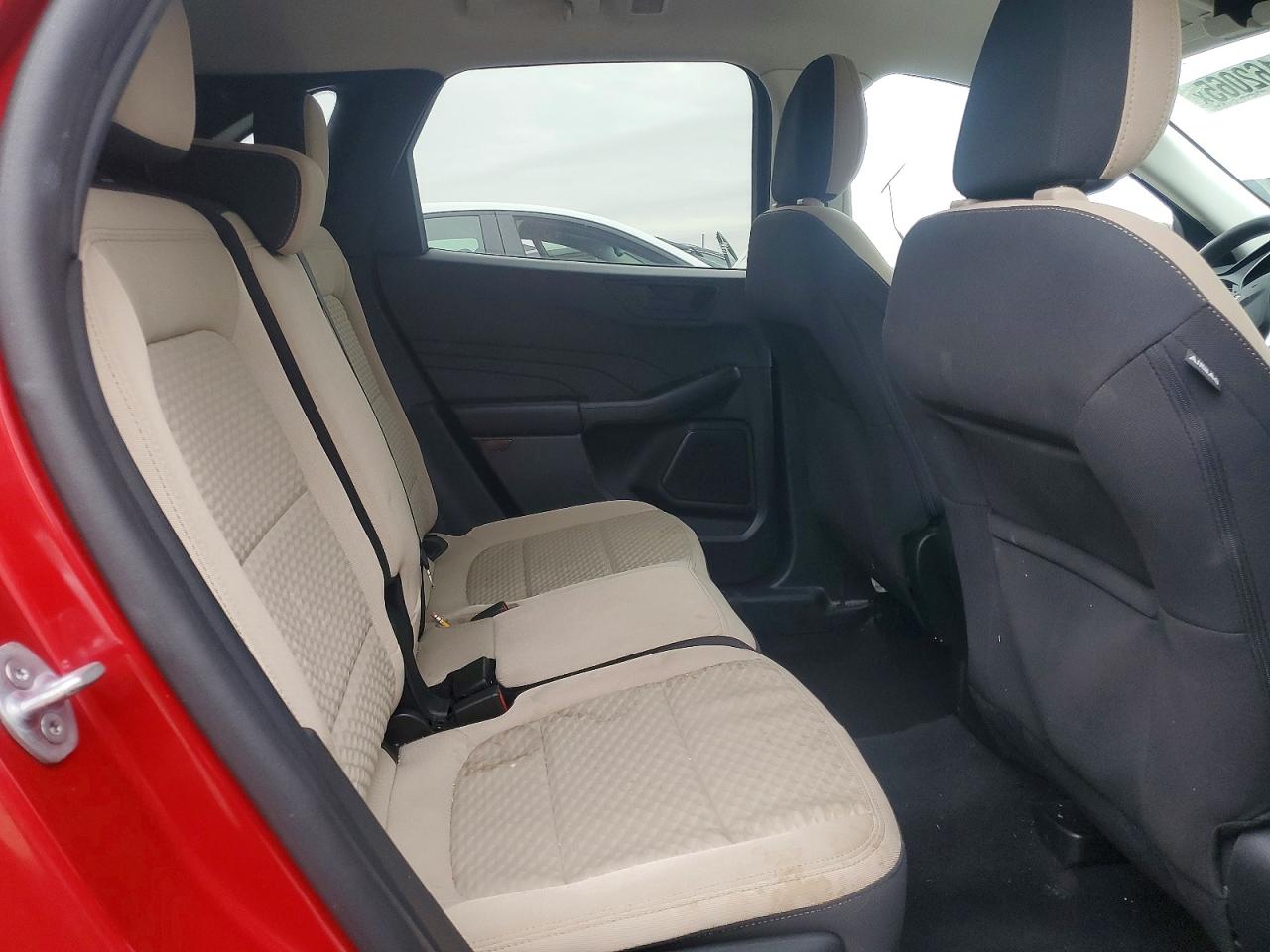 2022 FORD ESCAPE SE photo 19
