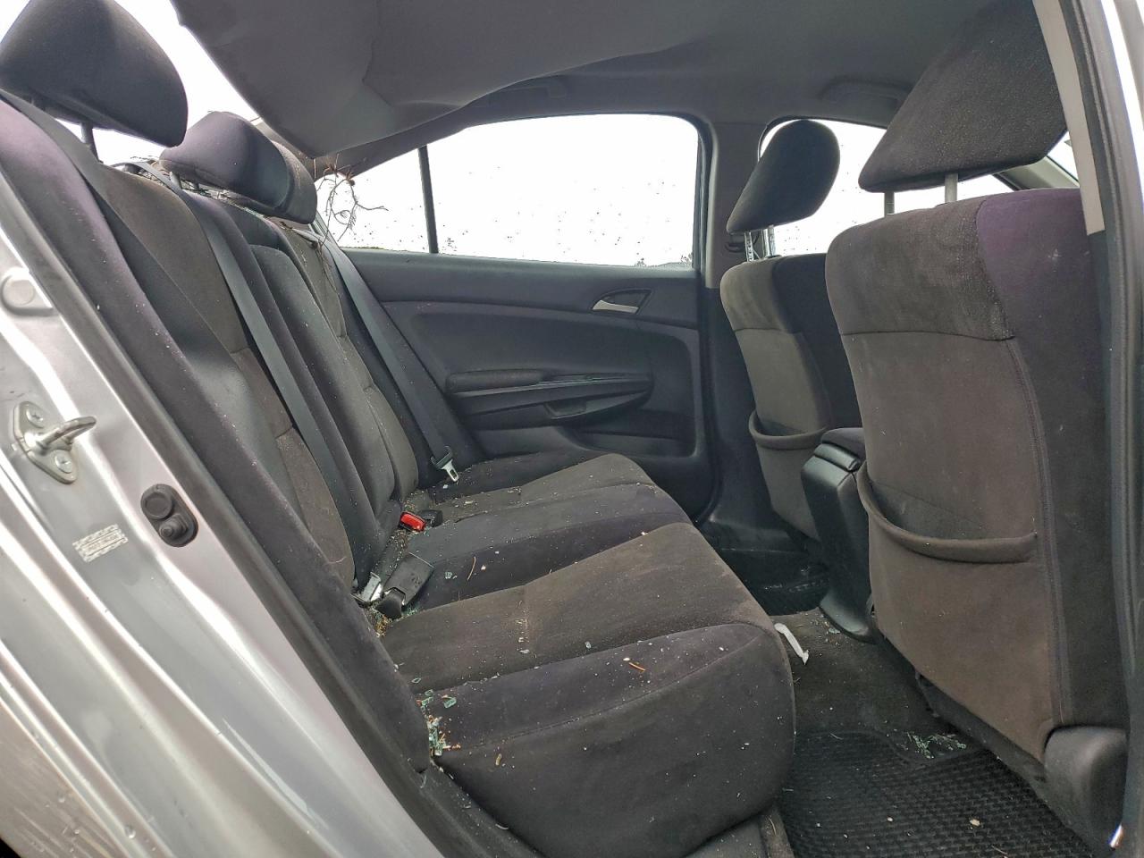 2010 HONDA ACCORD LX photo 10