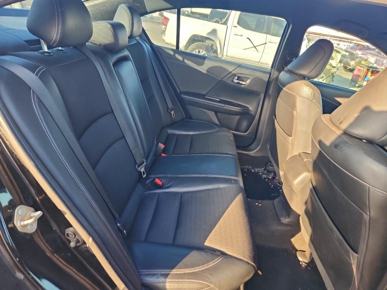 2016 HONDA ACCORD SPORT photo 10