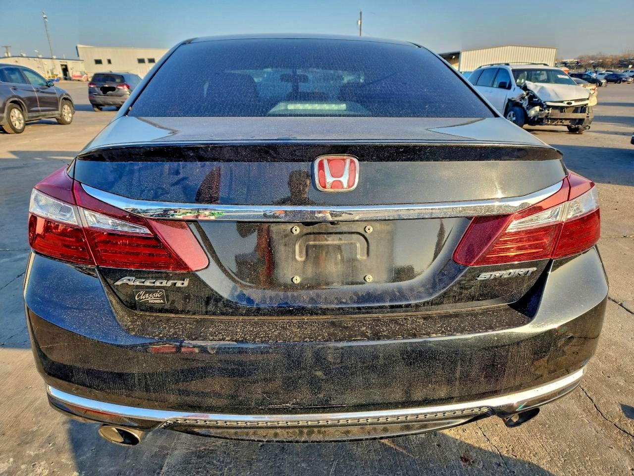 2016 HONDA ACCORD SPORT photo 6