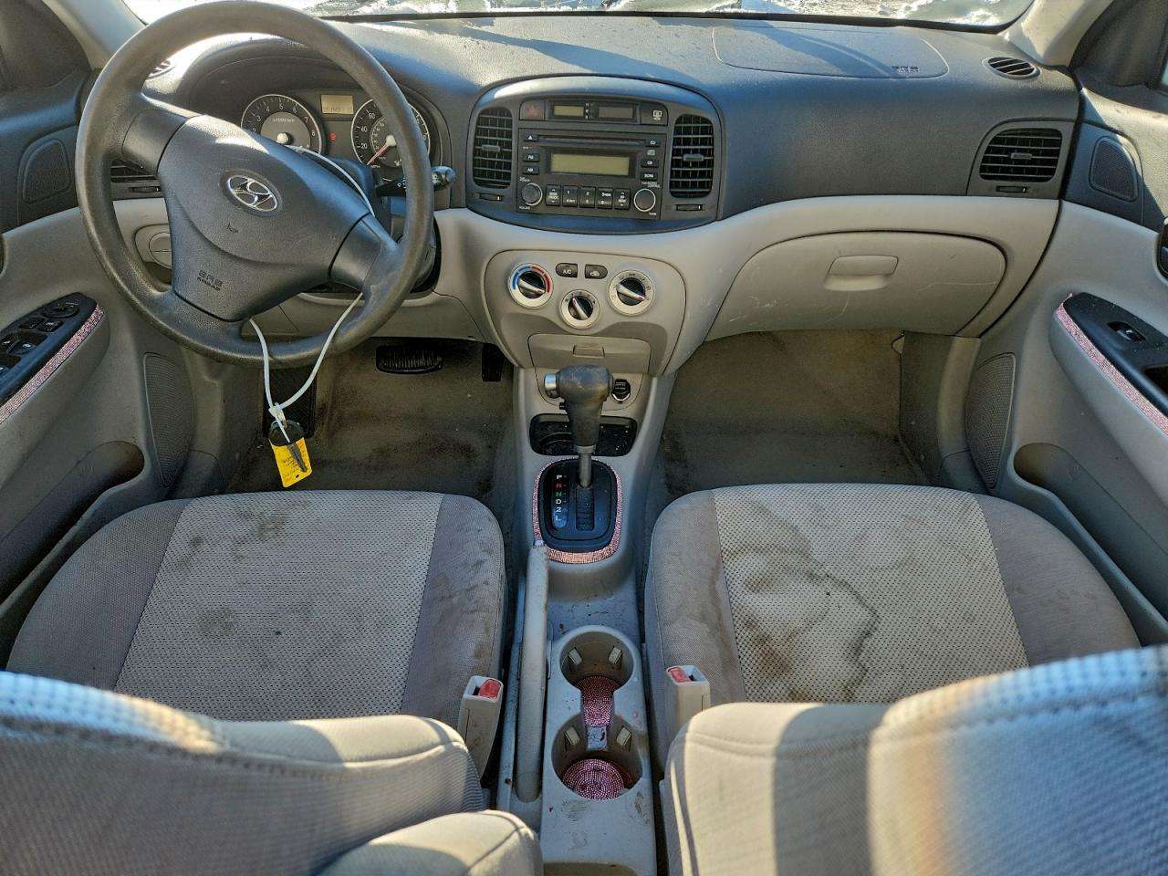 2007 HYUNDAI ACCENT GLS photo 8