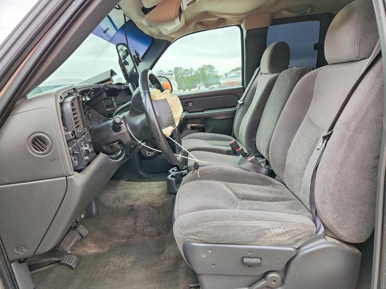 2006 CHEVROLET SILVERADO C1500 photo 7